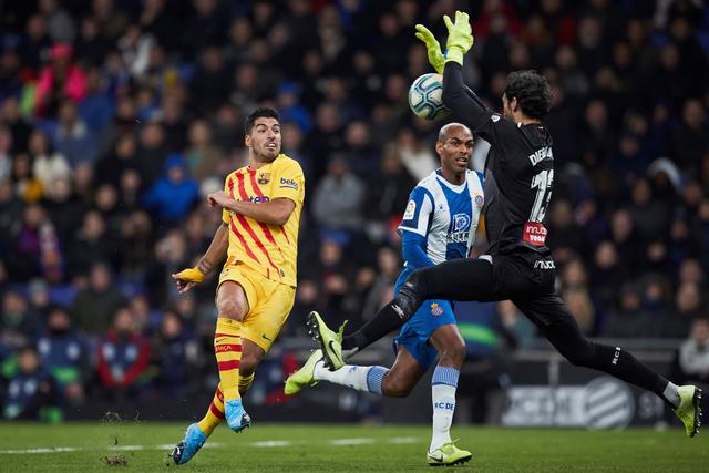 詹姆斯末节超神单节19分 湖人逆天翻盘胜快船